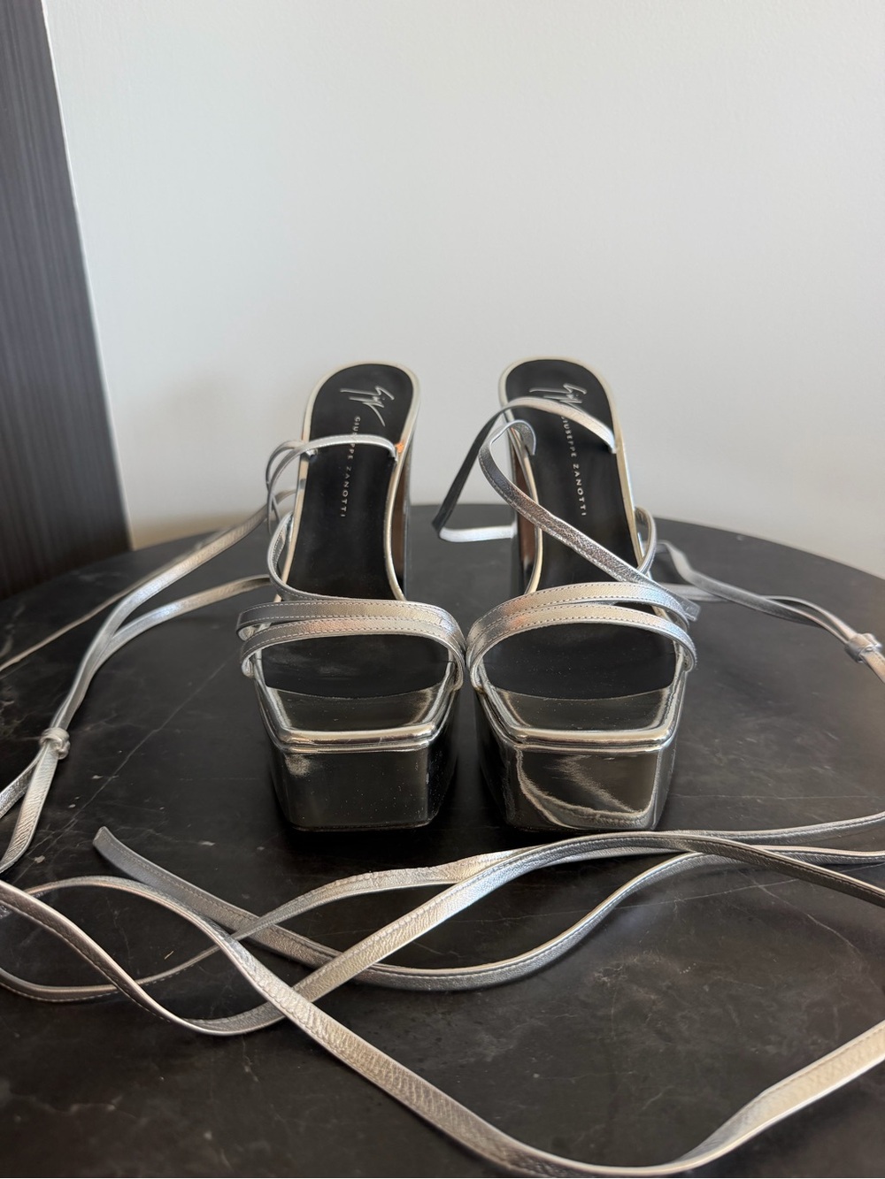Giuseppe Zanotti Flavienne Mirrored-leather Platform Sandals In Silver - Picture 3 of 7